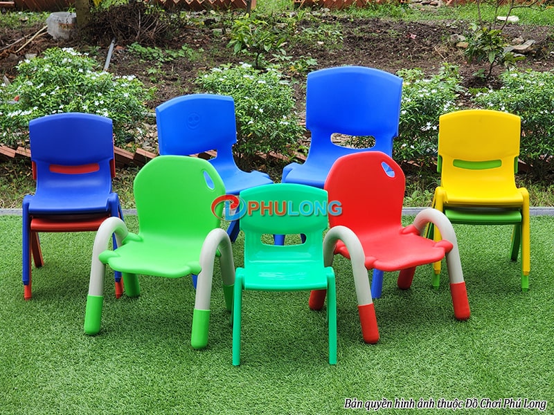 ghe-mam-non-tieu-chuan