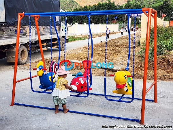 Xích đu sắt mầm non 3 con thú PL2810 12 xich-du-3-con-giong-mam-non-pl2810 (1)