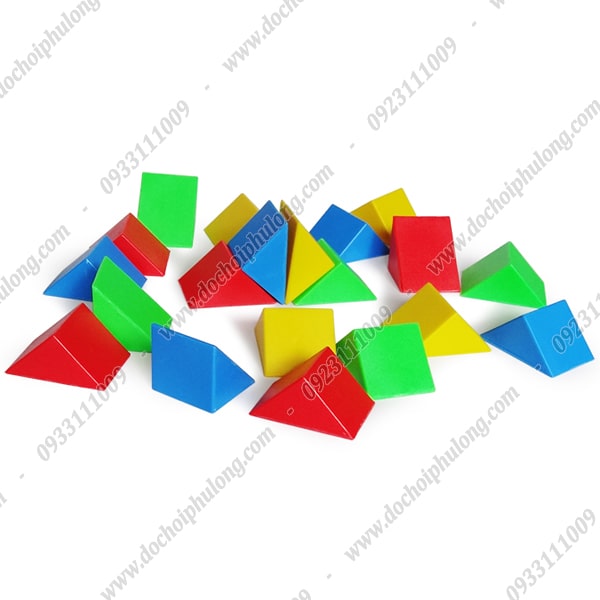 khối tam giác nhỏ